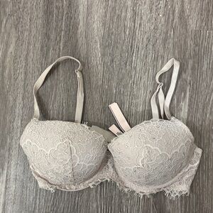 Elegant Lace Underwire Bra - light purple